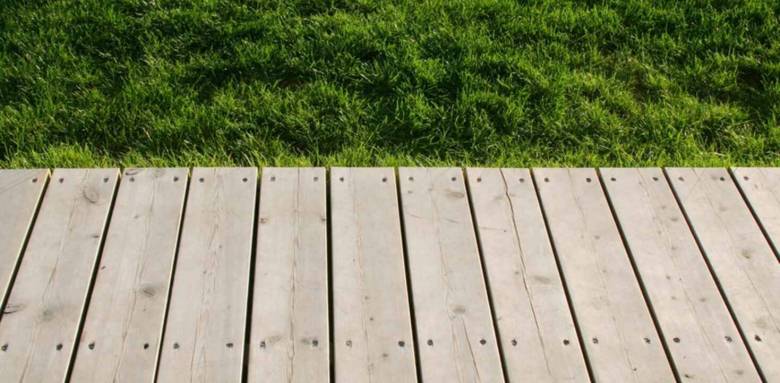Terrasse bois en pose clouée - Bouc-Bel-Air (13)