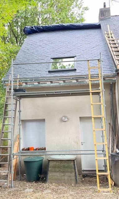 Travaux de rénovation de toit de garage en ardoise - Nantes 44