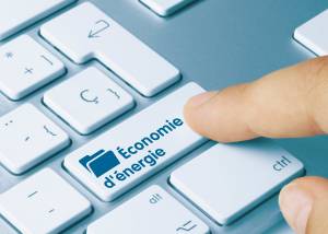 Faire des économies d'énergies avec une rénovation énergétique de la résidence secondaire.