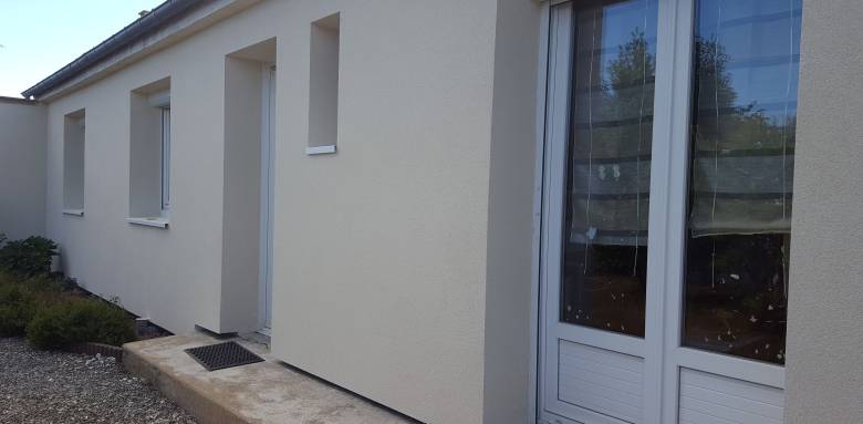 Maison avec nouvelle isolation thermique extérieure de façade - Valence 26