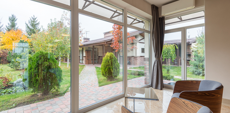 Les règles à connaître pour aménager votre véranda
