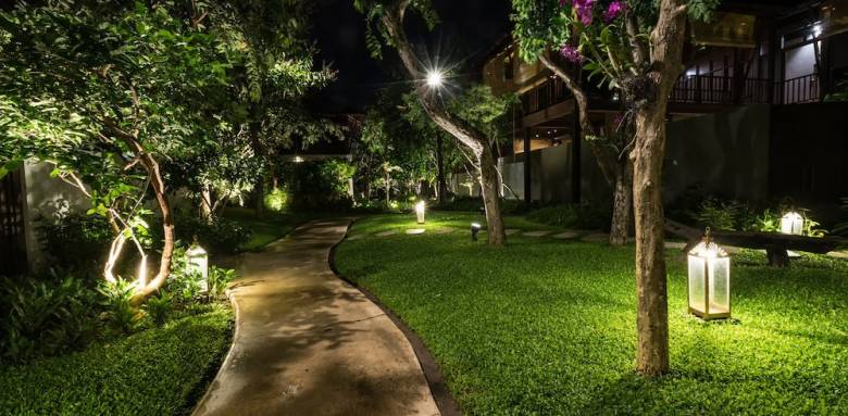 Eclairage allées de jardin avec lanternes leds