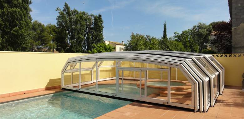 Abri de piscine coulissante medium