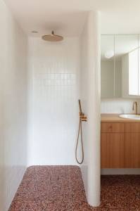 Quelle peinture pour votre salle de bain à Bordeaux ?