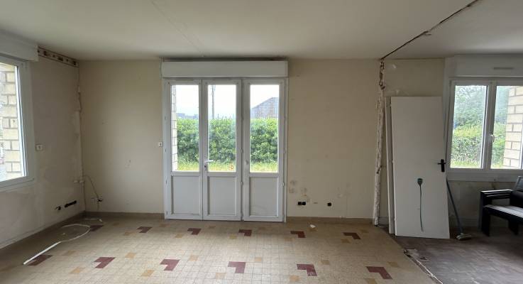 Intérieur avant travaux (Merville Franceville 14810)