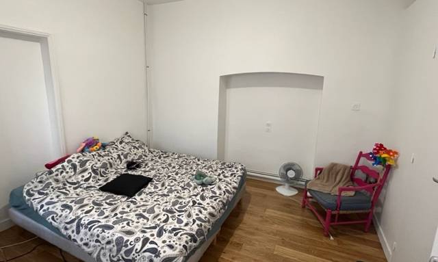Nouvelle chambre aménagée dans une pièce d'appartement - Nantes 44000 44200
