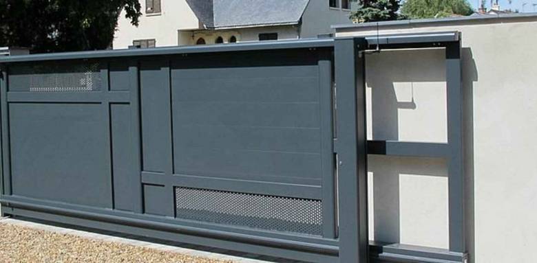 portail motorisé autoportant