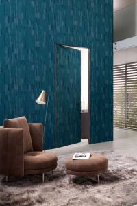 Porte invisible décorée