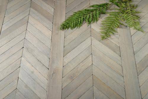 Le parquet dans tout ses états : pose en vannerie