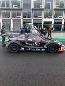 La Maison des Travaux d’Issy-les-Moulineaux sponsorise une auto en Lamera Cup