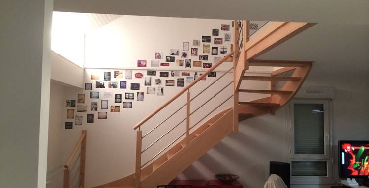 Escalier bois ouvert avec rambarde à lisses