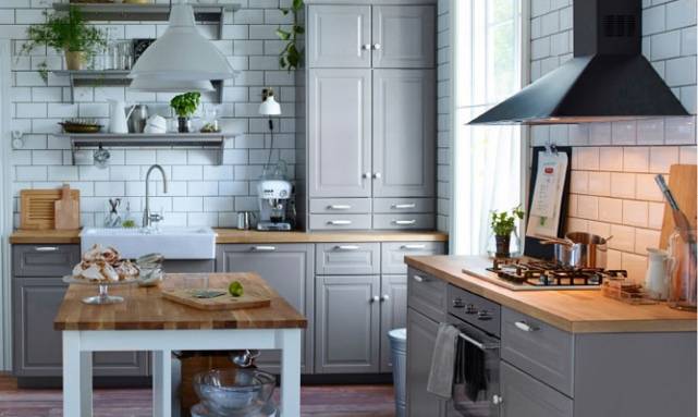 Rénovation cuisine rustique à Saint-Cloud : moderniser sans dénaturer