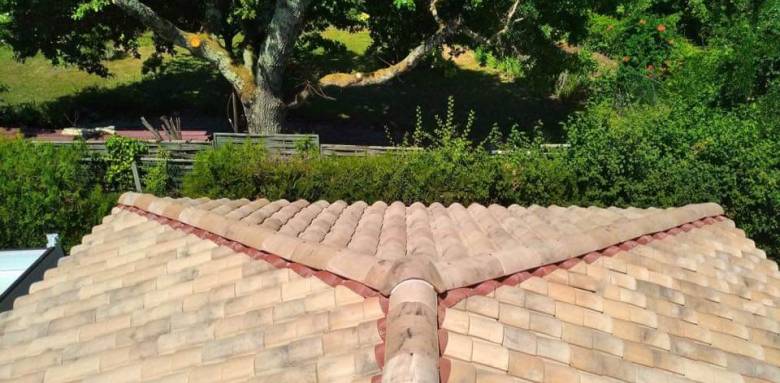Rénovation de toiture en tuiles de terre cuite - Montpellier Lattes 34