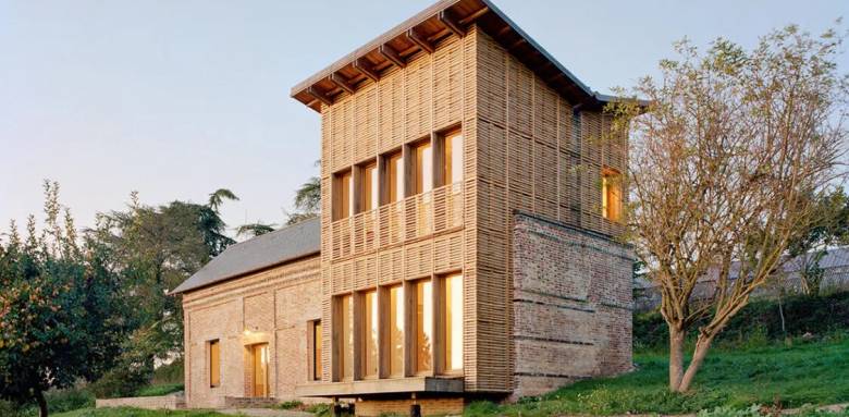 La maison écologique (Le Costil / @ Laurent Kronental)