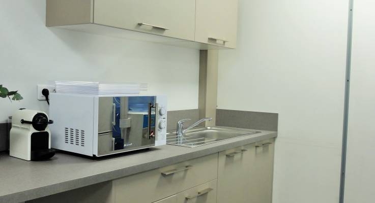 Réagencement et rénovation de bureaux professionnels dans l’Aube espace cuisine