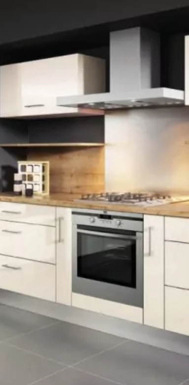 Cuisine linéaire en I - Maison des Travaux Taverny