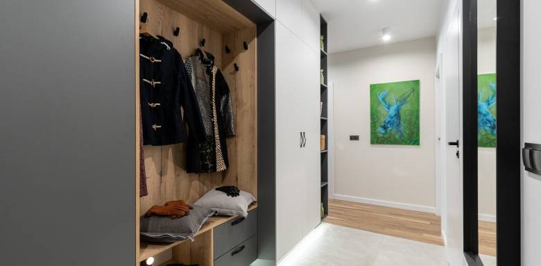 éclairer un couloir