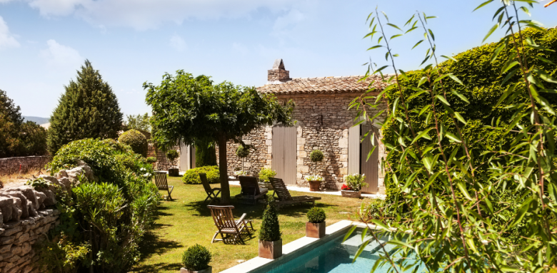 Piscine dans les Alpes-de-Haute-Provence