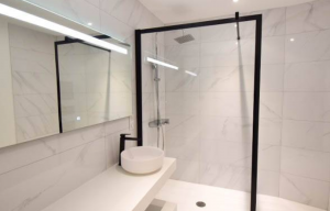 Remplacer sa baignoire par une douche