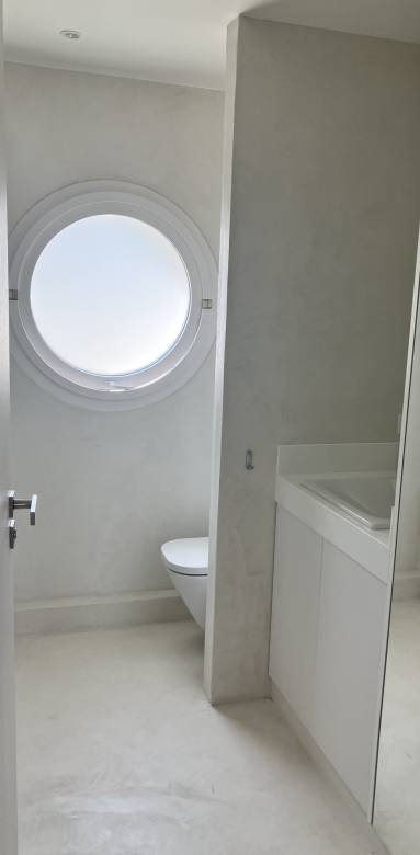 salle de bains en béton ciré Levallois Perret (92300)