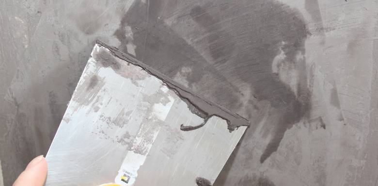 Enduire avec du tadelakt près de Tours.