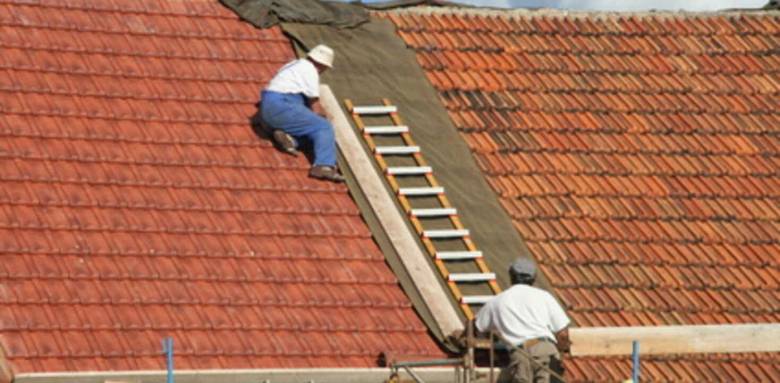 Renovation d'une Toiture de 130 m2 en tuile de pays à Bretigny sur orges en Essonne 