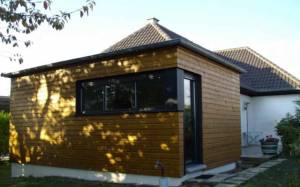 Extension avec bardage bois - couvreur 77, terrassier 77, façadier 77, architecte 77,maçon 77, électricien 77, plombier 77, plaquiste 77, peintre intérieur 77, carreleur 77, charpentier 77, menuisier 77, chauffagiste 77