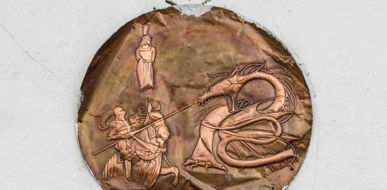 Défi original de dragon en cuivre à Arras (62) Pas de Calais