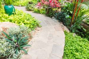 Les différents types d'allées de jardin