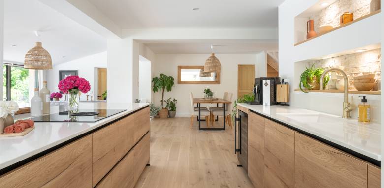 Cuisine fermée ou ouverte : quelle solution choisir pour votre maison ?