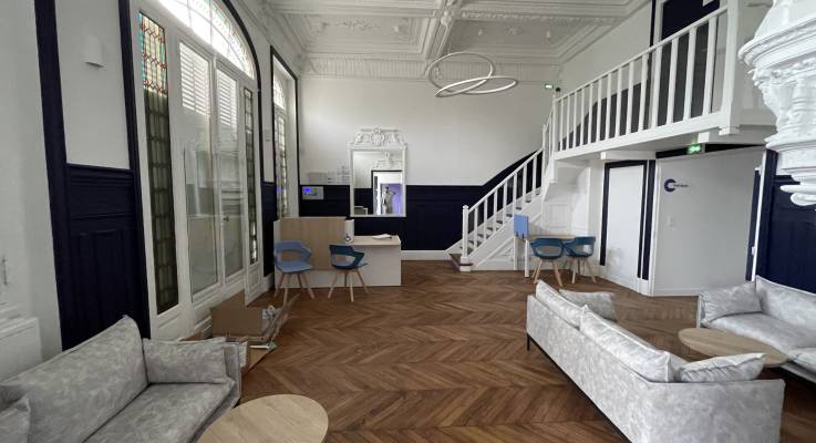 Grand salon rénové (Essonne)