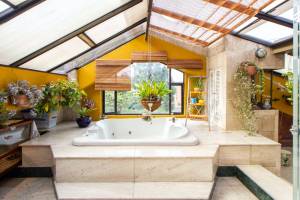 Salle de bain : remplacer sa baignoire par un jacuzzi