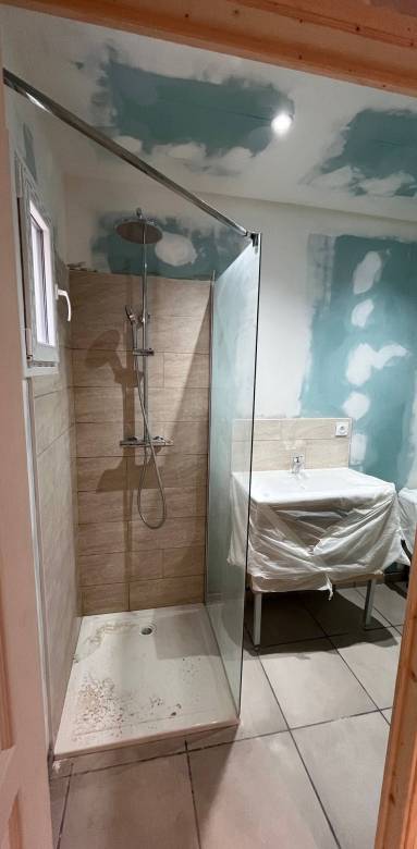 Salle d'eau chambre parentale