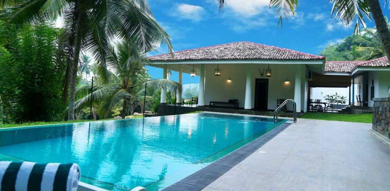 Eclairage de piscine