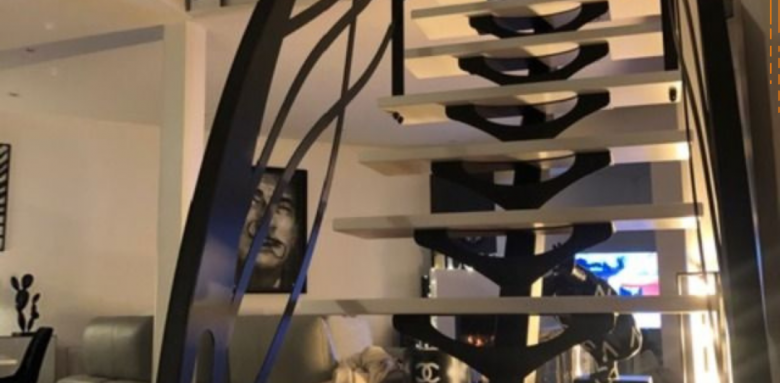 Escalier à limon central