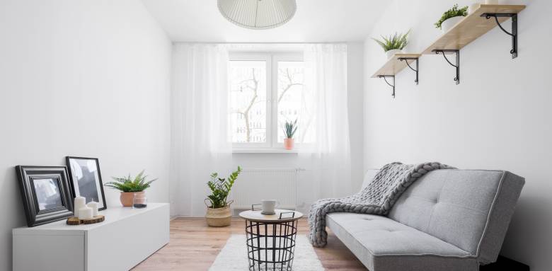 Un salon en longueur en Indre-et-Loire.