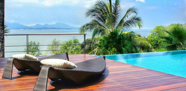 Aménager les abords de sa piscine : nos conseils