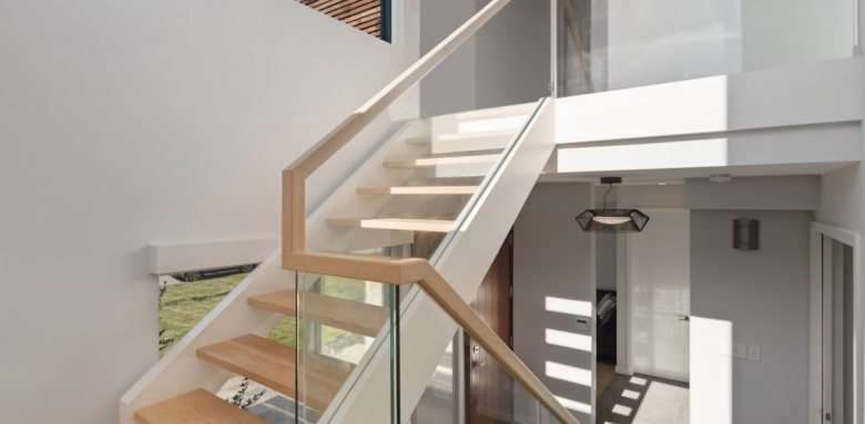 Bien choisir son escalier lors d’une rénovation intérieure