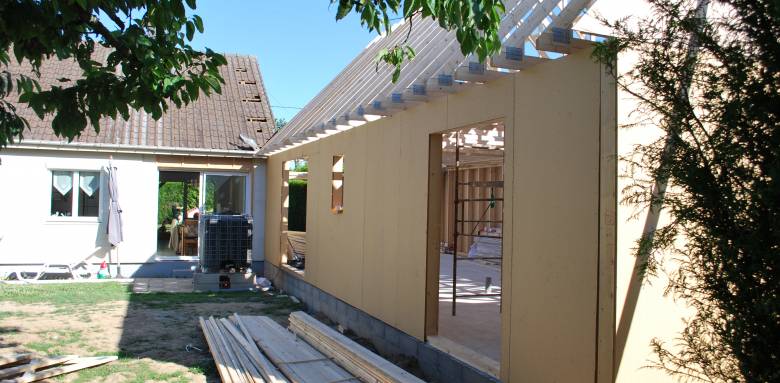 Agrandissement de maison en bois à VAIRES SUR MARNE 