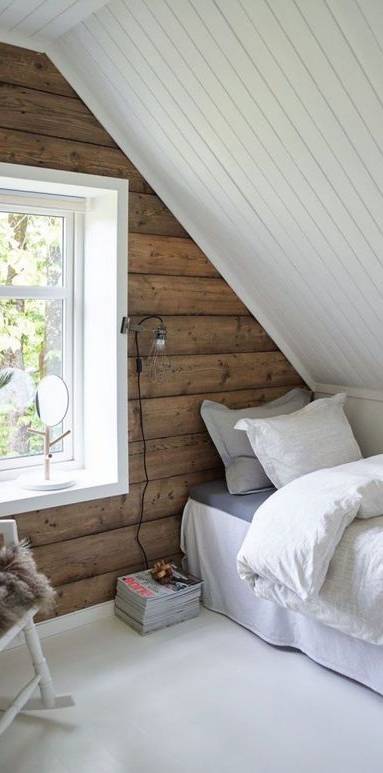 Aménager une chambre mansardée avec fenêtre sur pignon - Rochefort 17