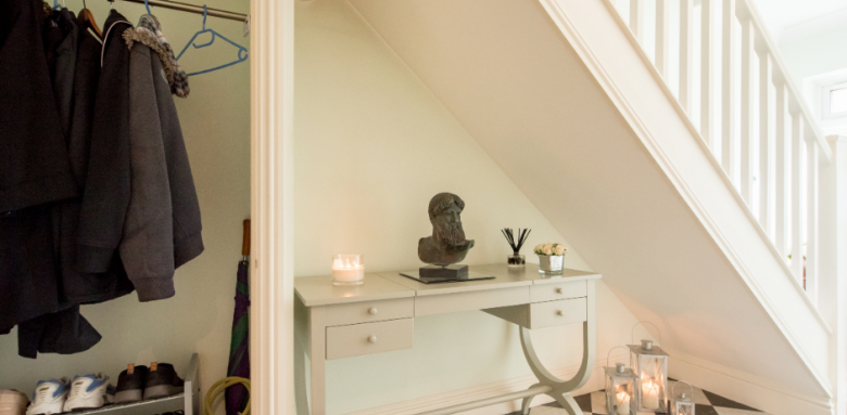 Installer un dressing dans l'entrée à Poissy