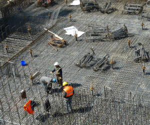 Comment choisir un maçon Poissy