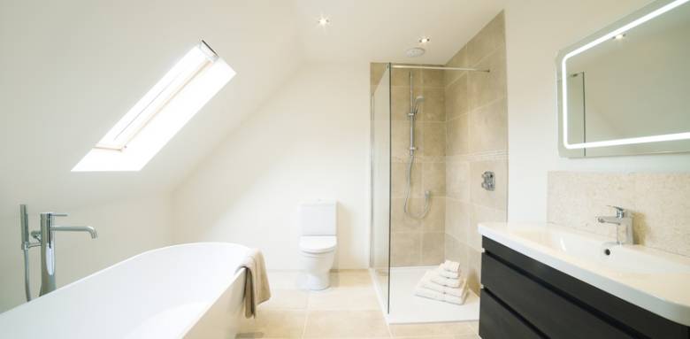 Aménagement d'une salle de bain dans les combles - Montauban 82