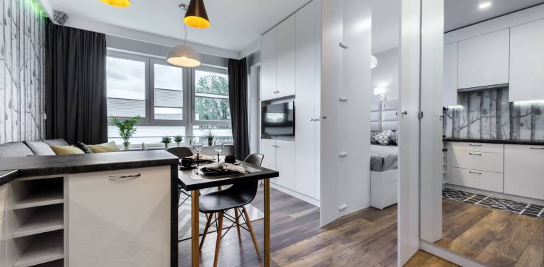 Aménager une chambre dans un studio avec placard en cloison intelligente - Nantes 44