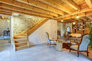 Un mélange pierre et bois pour plus d'authenticité