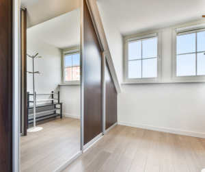 Dressing sous les combles