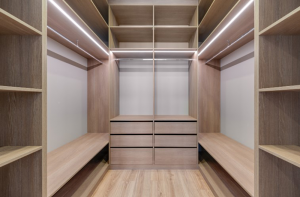 Comment aménager une pièce en dressing ?