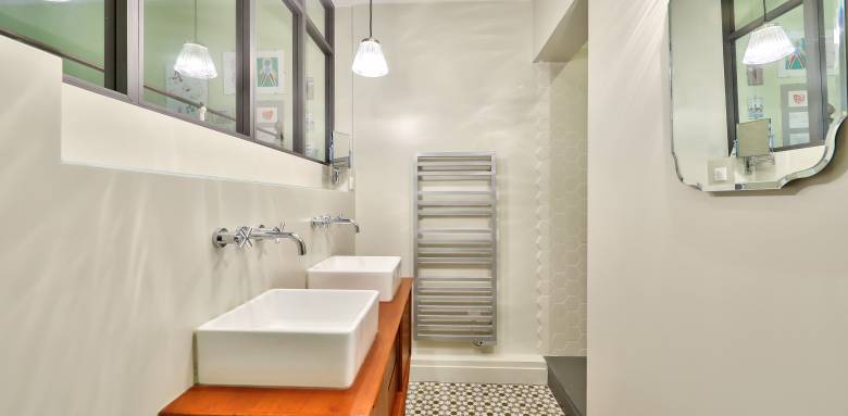 L'Éclairage Idéal pour Votre Salle de Bains à Meudon