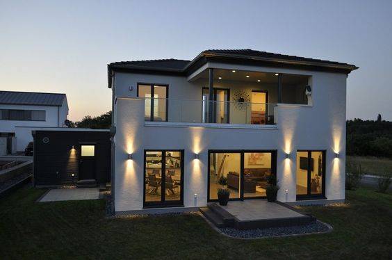 Eclairage de la façade de maison