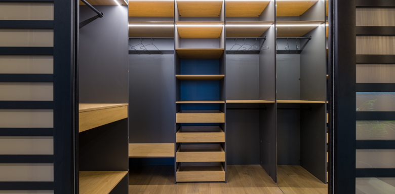 Aménager une pièce en dressing sur-mesure